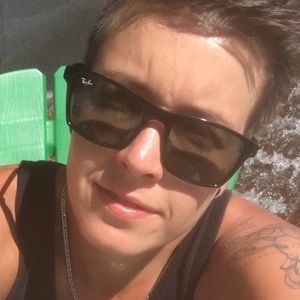 Meet your Posher, Audrey-ann